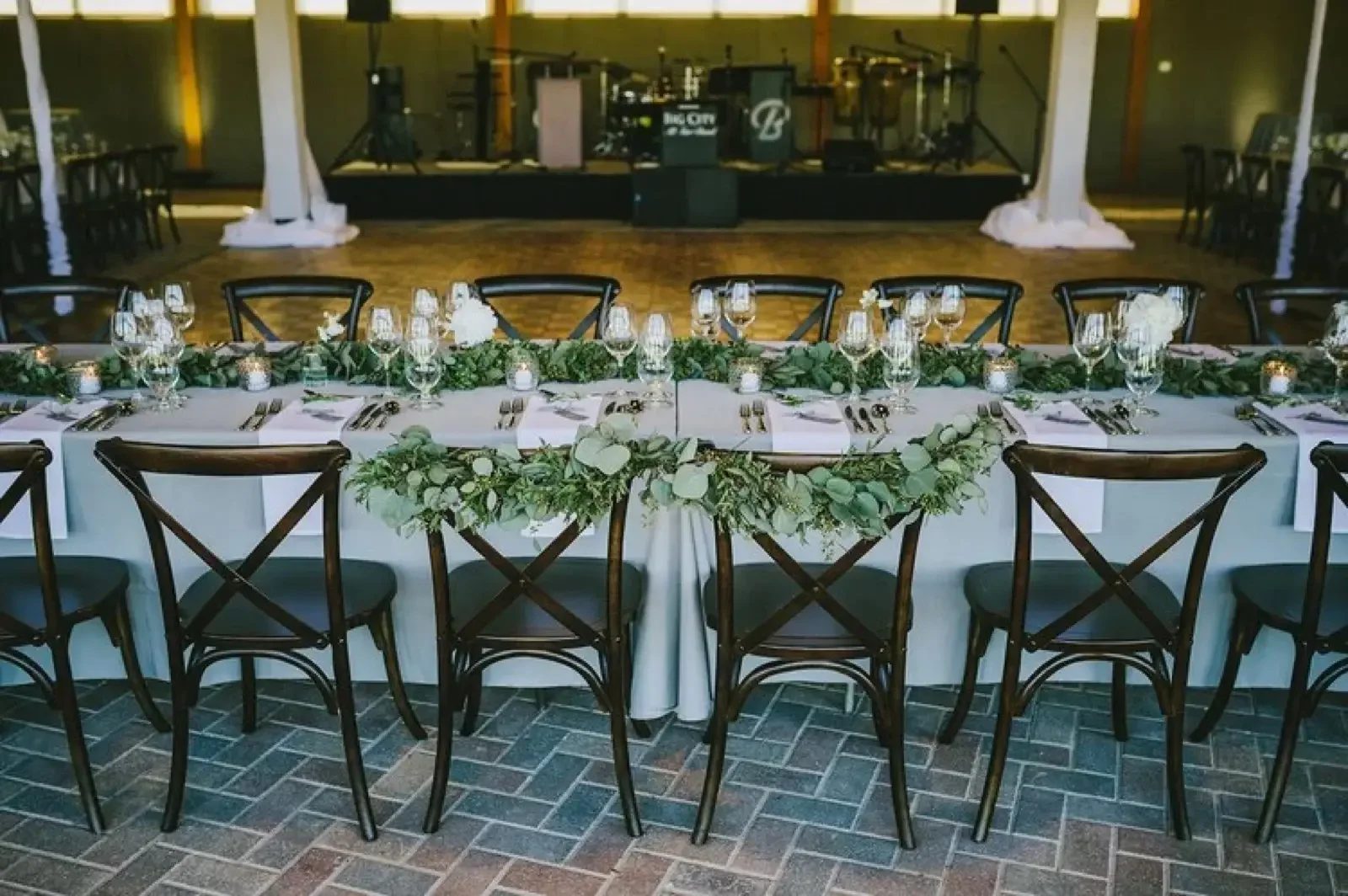 Winnipeg Wedding Decor44.webp