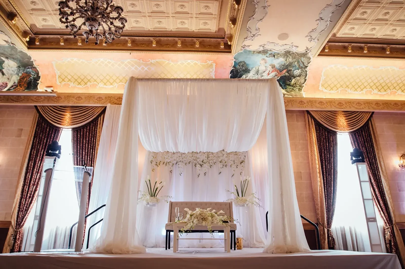 Winnipeg Wedding Decor109.webp