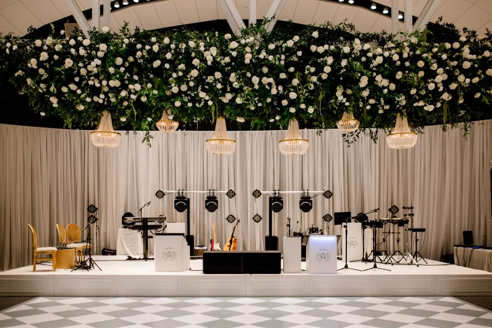 Wedding Decor Winnipeg31.webp