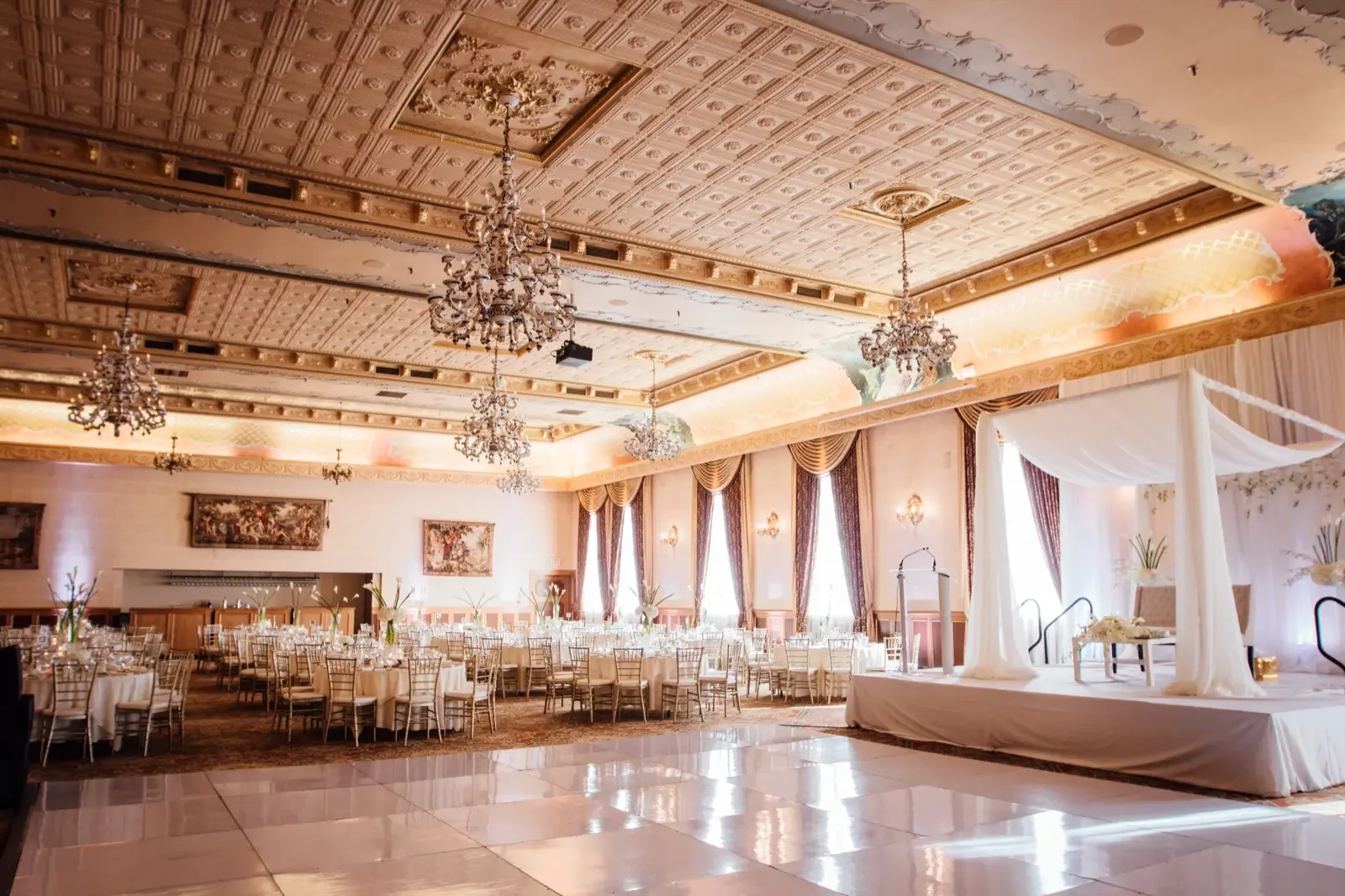 Winnipeg Wedding Decor65.webp