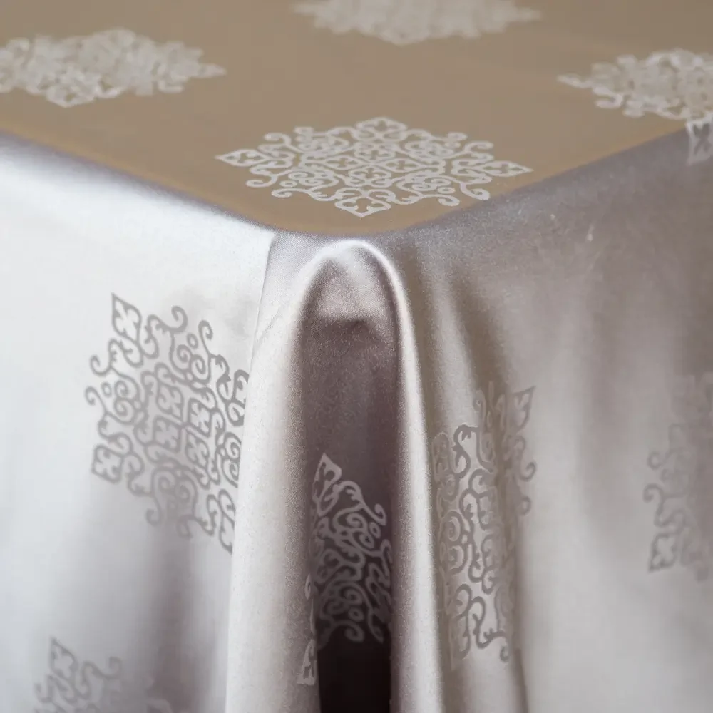 Taupe
120"  |  90"x156"