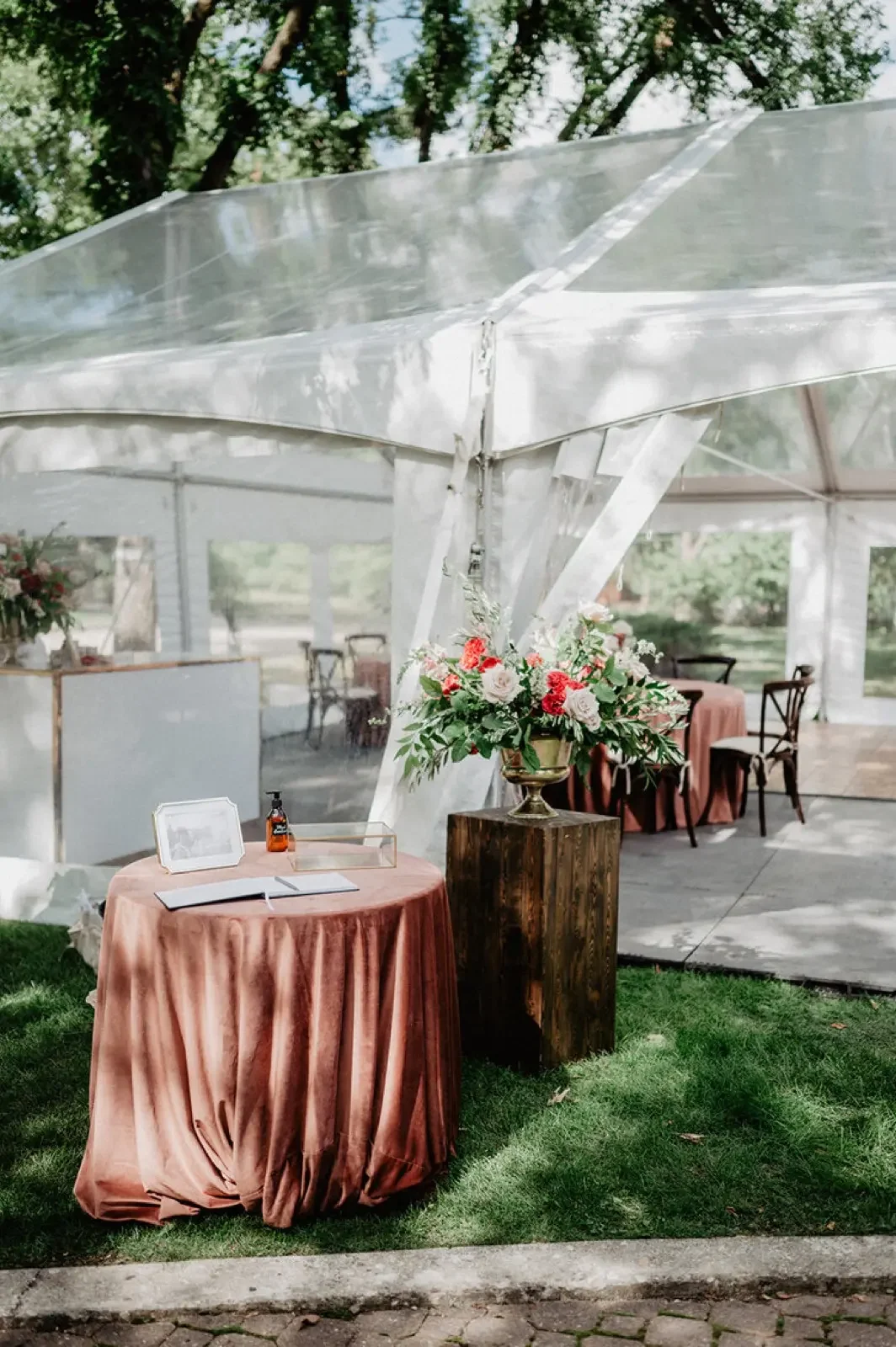 Linen Decor Rental Winnipeg39.webp