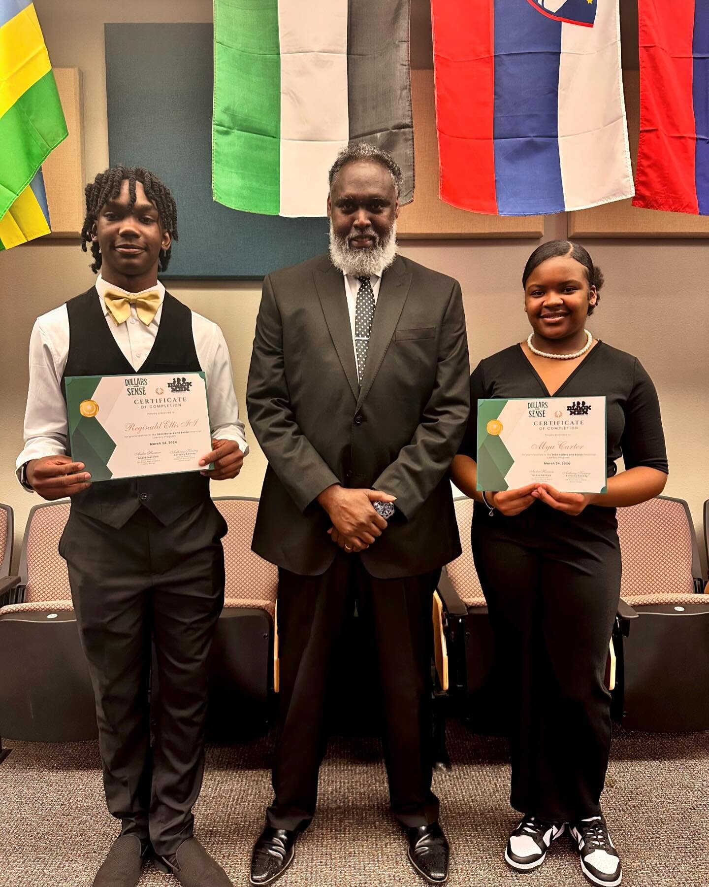 🎉🌟 Big Congratulations to Reginald and Mya from Southern University Laboratory Schoolfor successfully completing the Dollars and Sense Program with 100 Black Men of Metro Baton Rouge, Ltd. 🎓💼

👏🏽👏🏽 We&rsquo;re so proud of their dedication to 
