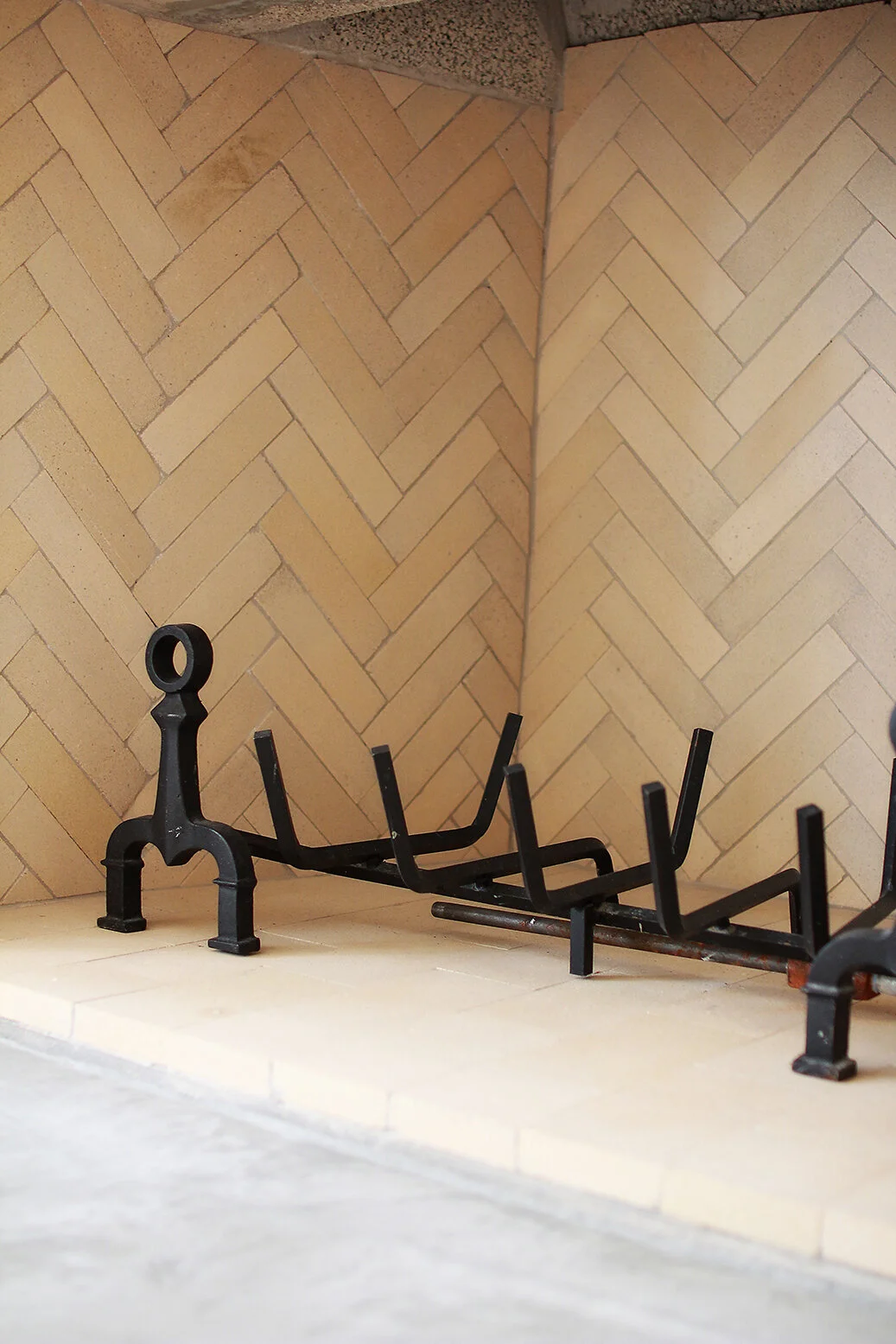 0042_fireplace.jpg