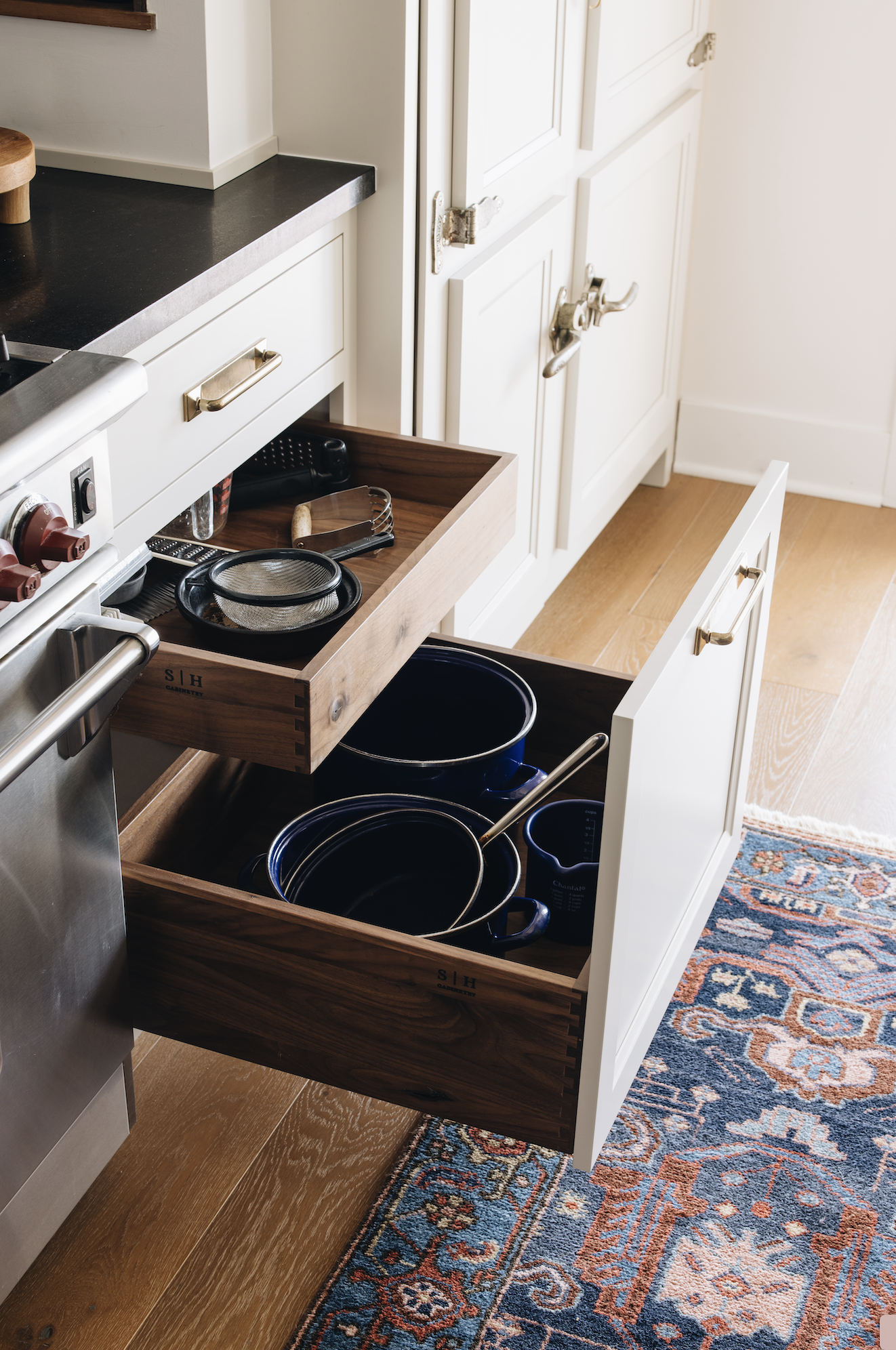 Under Cabinet Drawer 