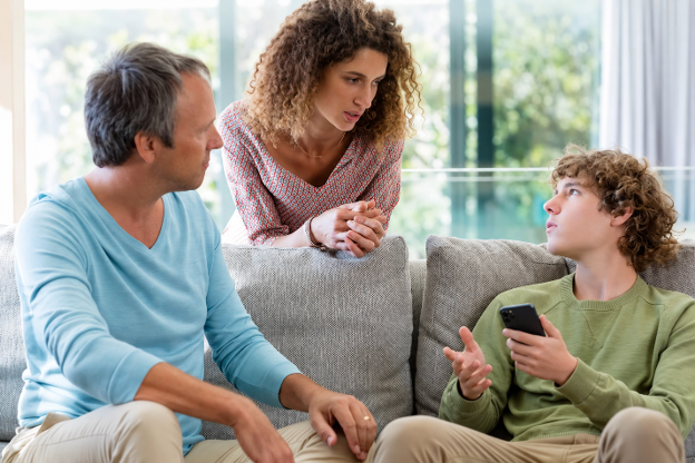 How Co-Parents Can Respond When a Child Is Facing Online Bullying