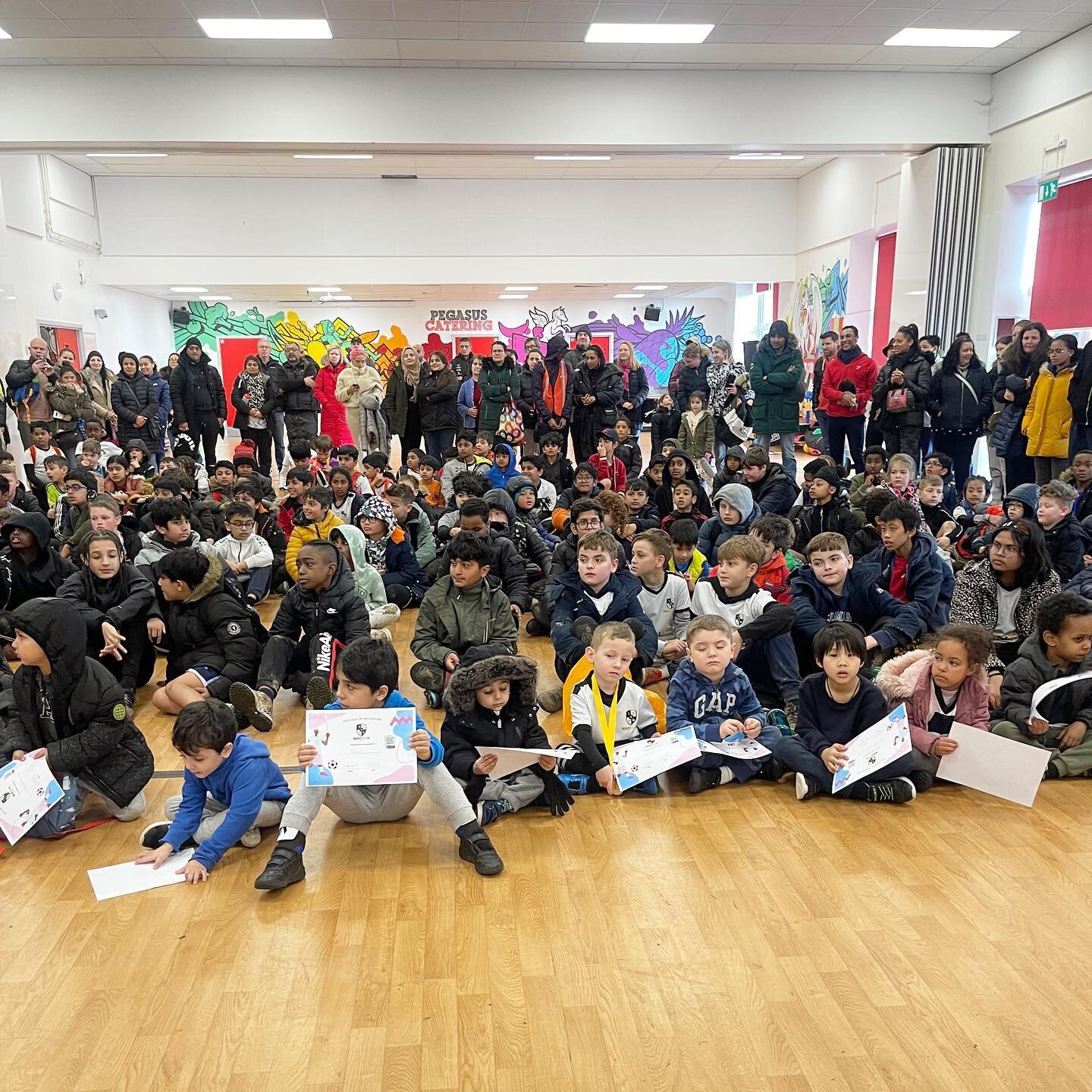 What a turnout we had for our 3rd Tournament Day. Over 140 children in attendance from our 5 schools. 

We hope everybody enjoyed themselves, and we are looking forward to our next one!

🏆⚽️

#soccercoach #footballplayer #footballlife #footballfever