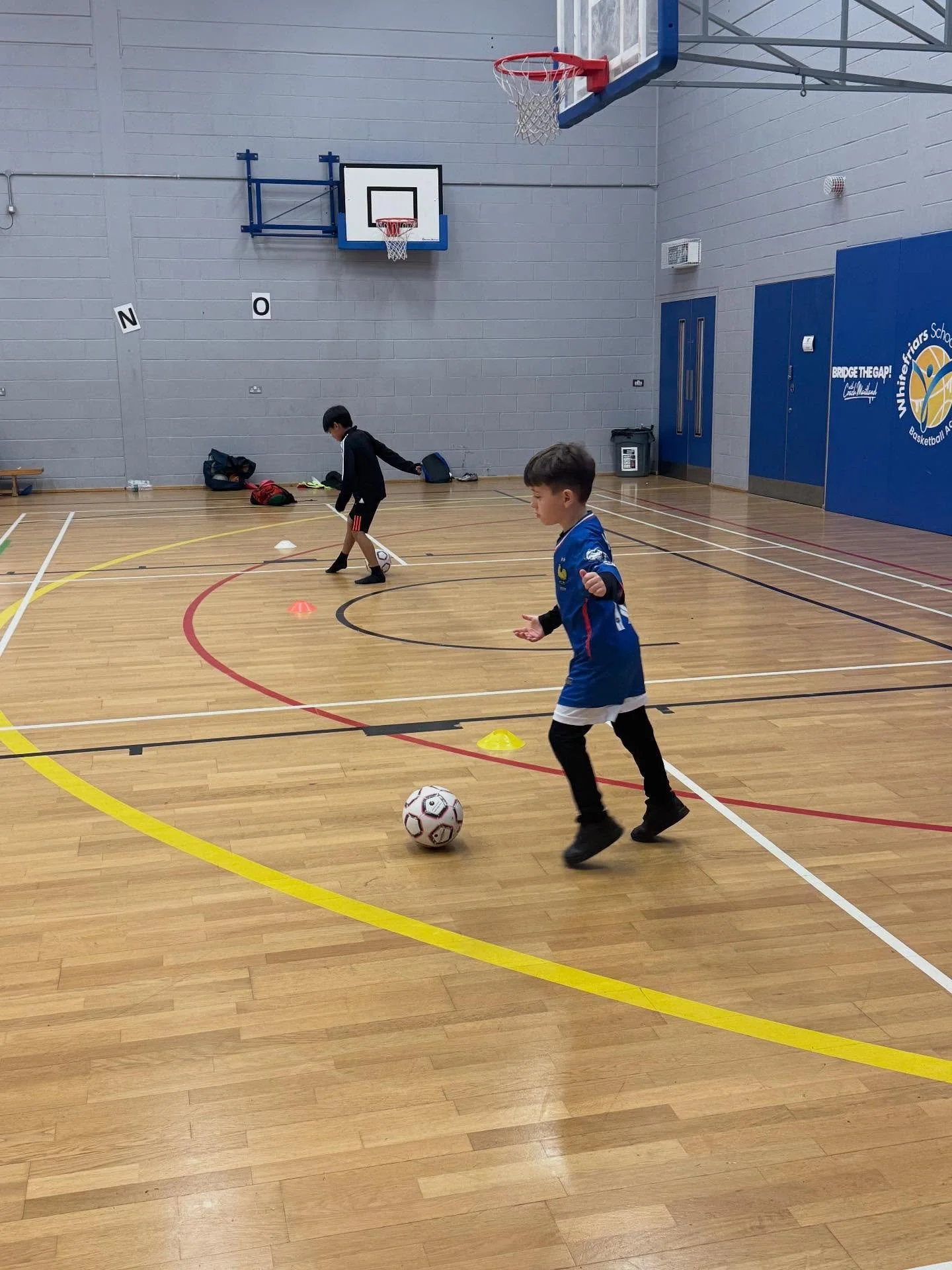 Come & join us for a FREE TRIAL! Link in bio🌟 #footballacademy #harrow