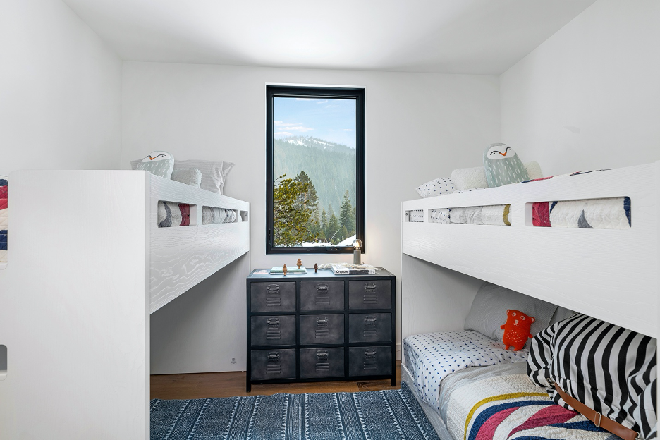 bedroom2-alpine.png