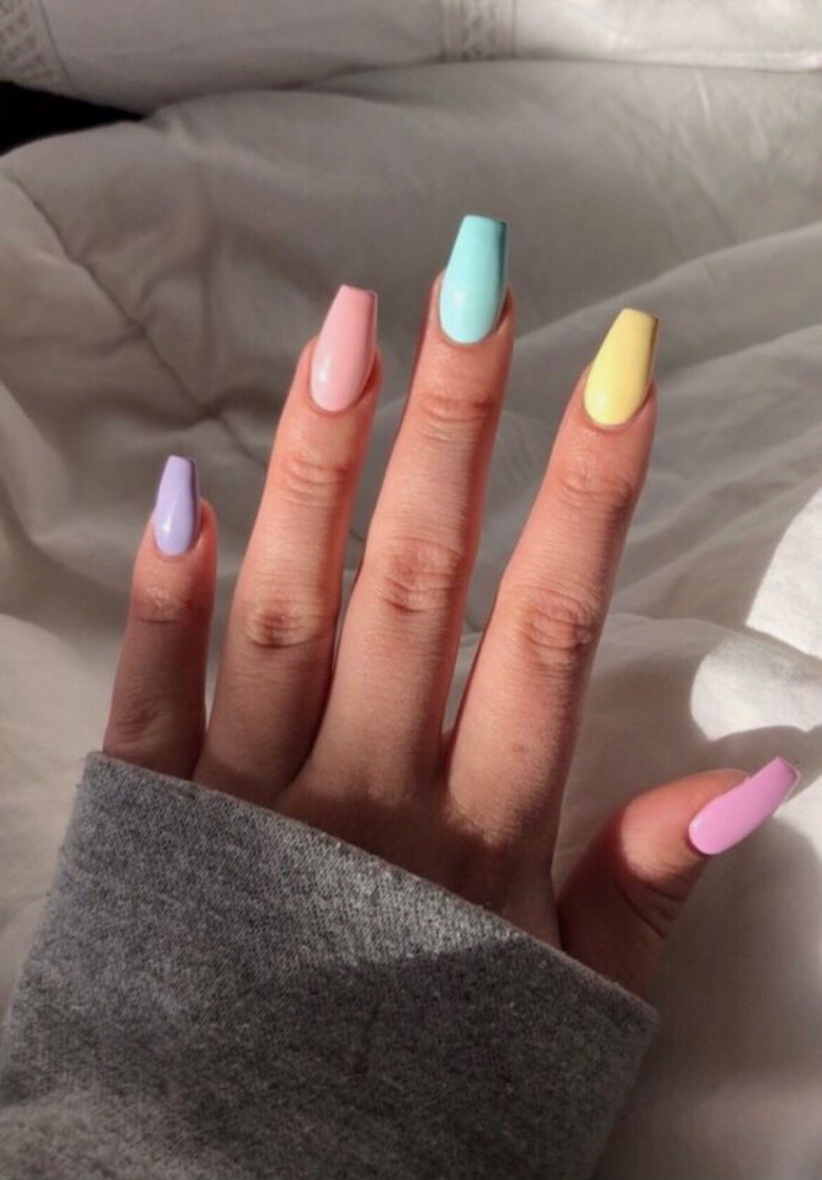 42 Cute Summer Nails For 2022 For Every Style : Skittle Colour Nails