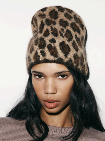 Does Interior Design Bleed Onto the Runway?