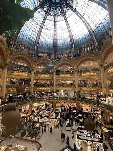 Balancing the Physical and Digital: Lessons from Retailers Abroad