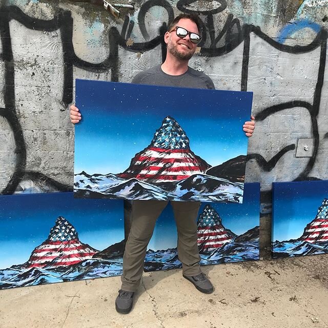 Happy Memorial Day! 🇺🇸 Coincidentally finished these 4 commissioned American flag mountain paintings. Enjoy the day and many thanks to the troops past, present, and future. Cheers! 🍻 #patrioticart #clevelandartist #garrettweider #usa🇺🇸