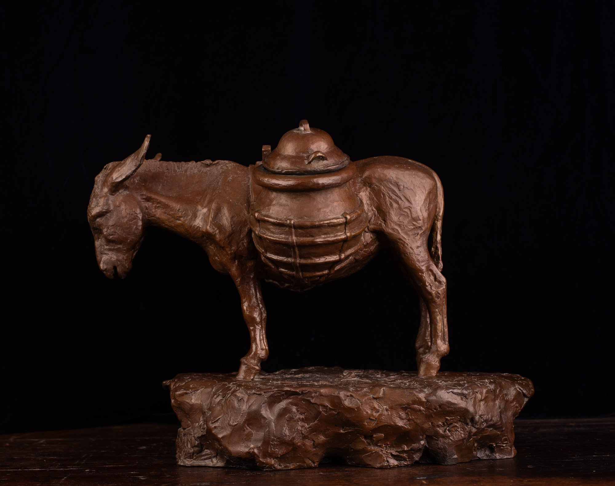 Enrique Guerra - Burro-8963.JPG