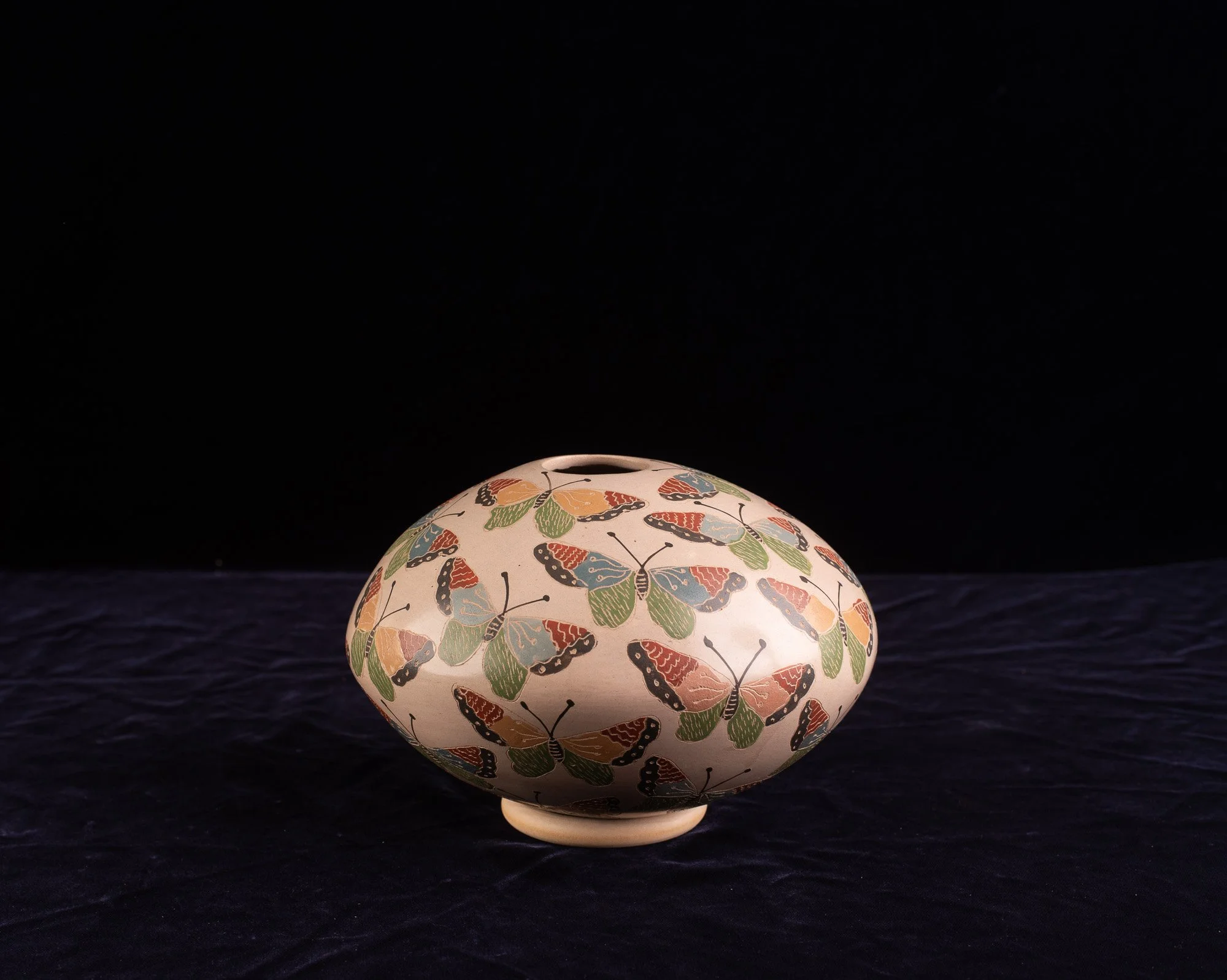 Celia Lopez Seed Pot-9123.JPG