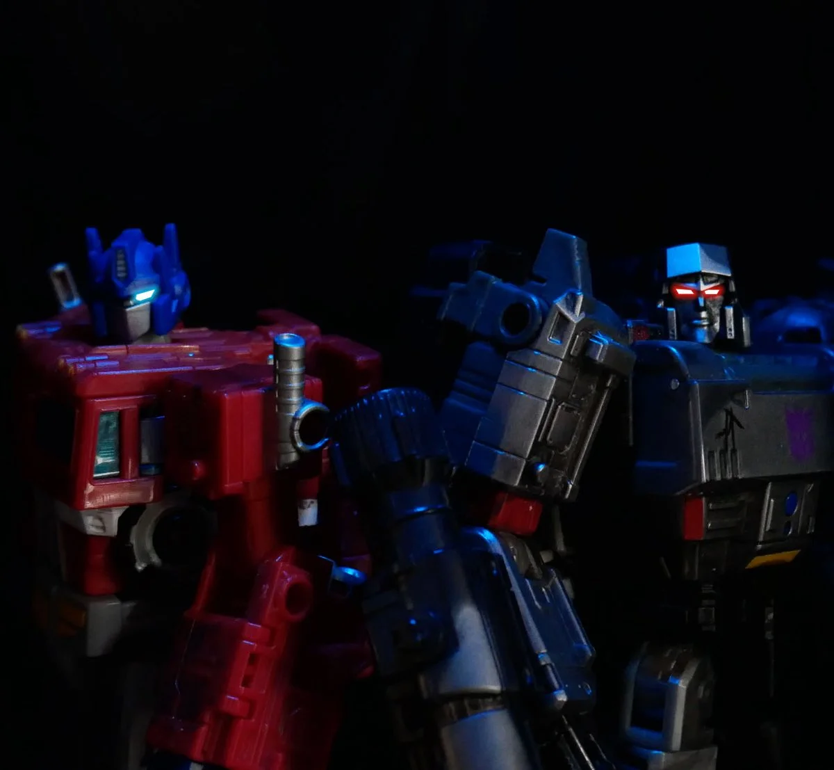 Jasper_OPtimus-and-megatron-1.jpg