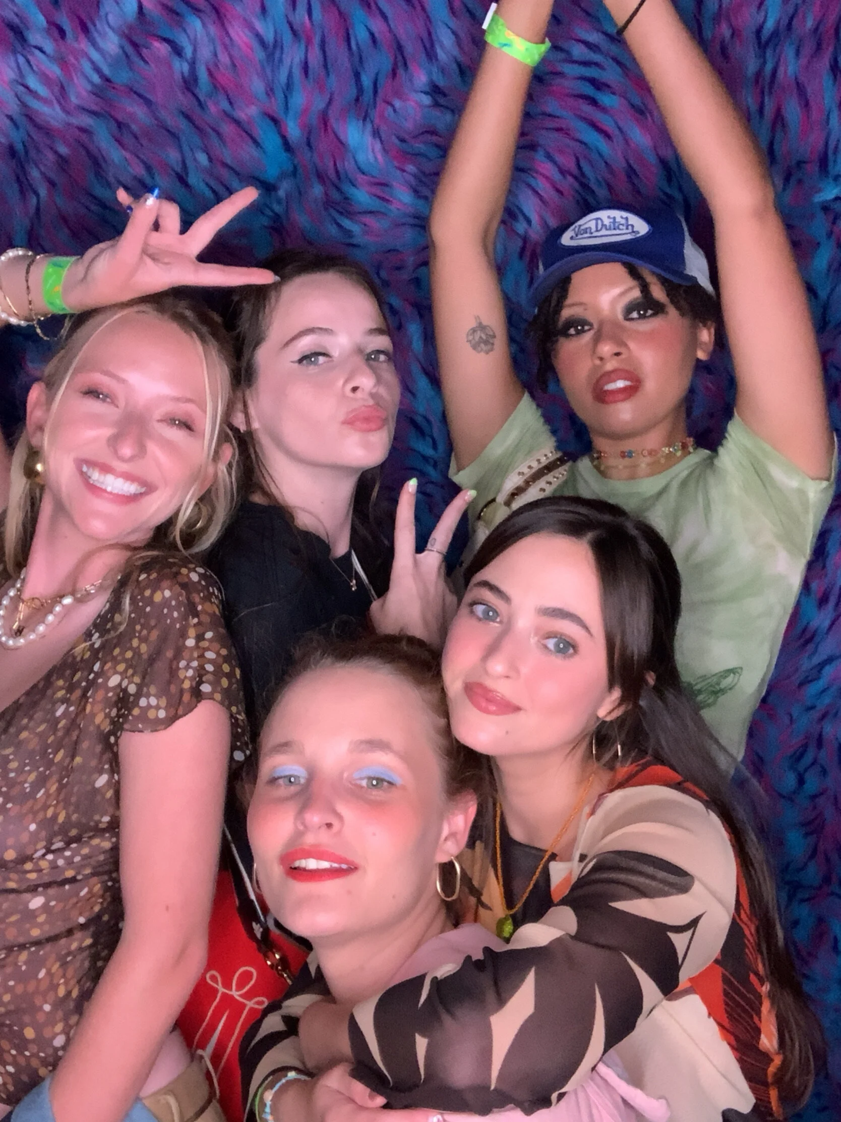 2000s Night at Los Globos