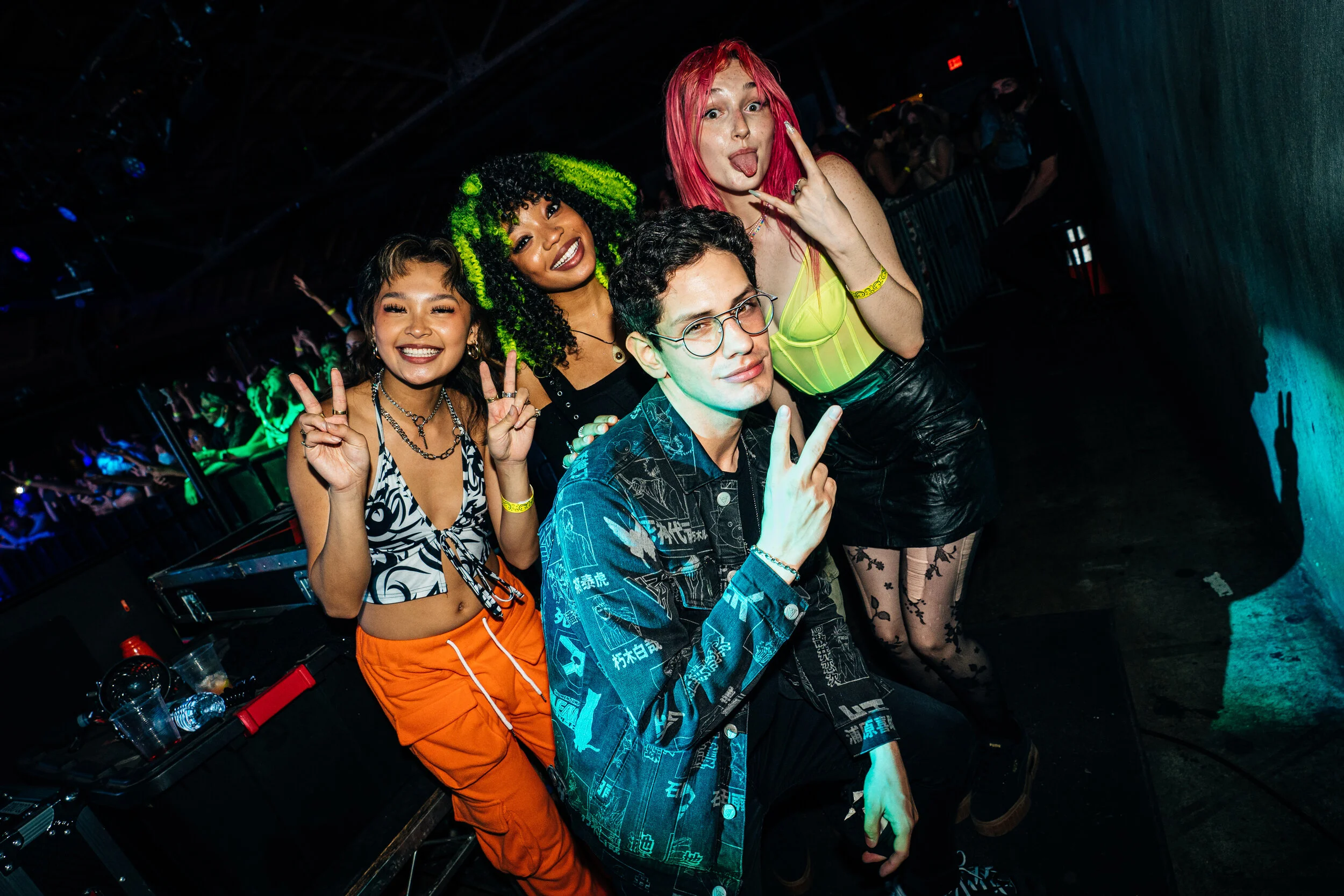 Disney and Nick Girlz Rock Roaming
