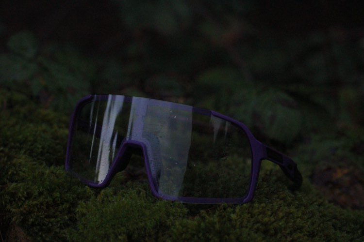 Our new purple photochromic SOLAS get two thumbs up from @benfurb_mtb