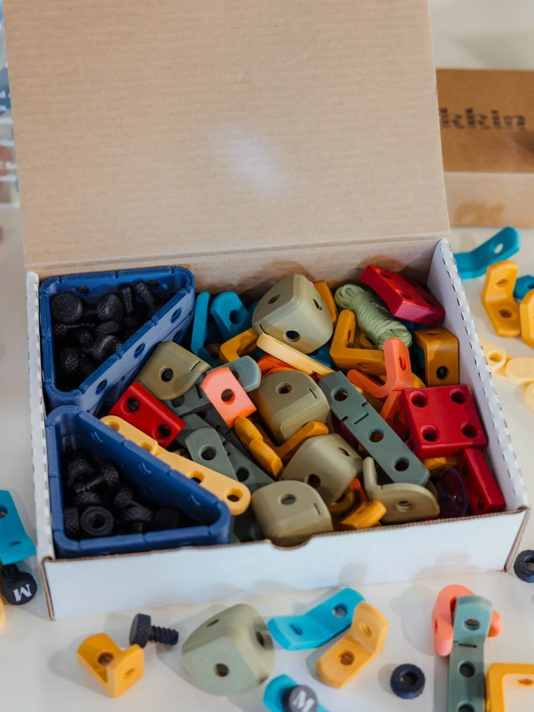 Makkin Base Kit (Adventurer)