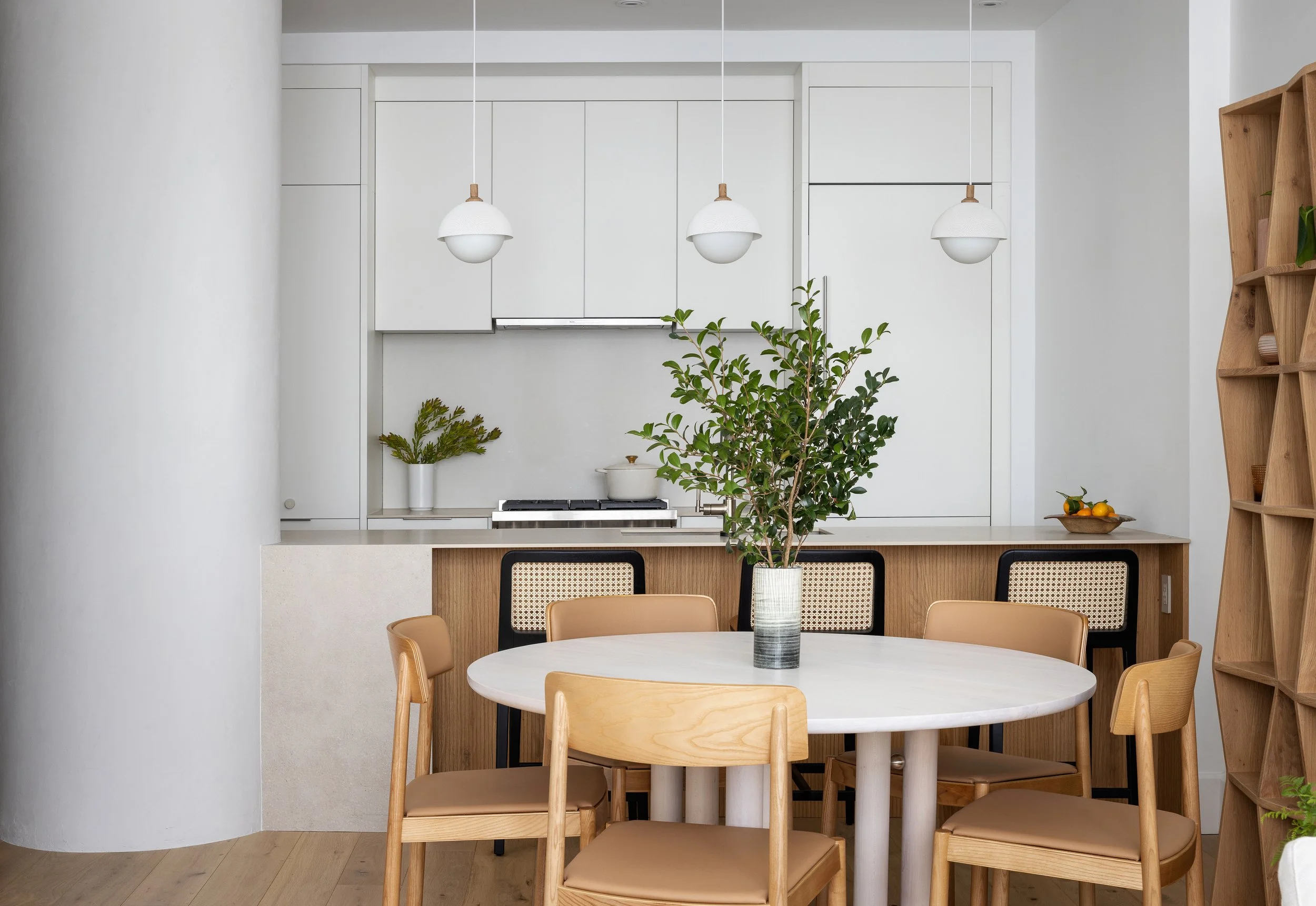 DINING : KITCHEN.jpg