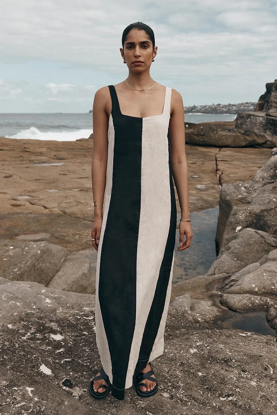 AGI NATURAL COLOUR BLOCK MAXI DRESS
