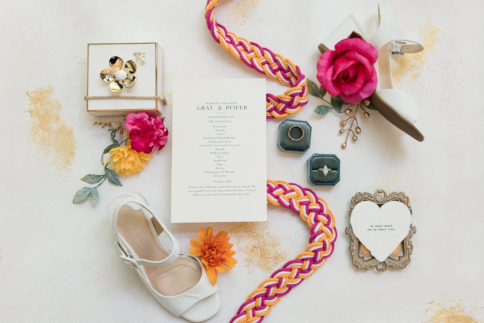 How to Incorporate Bold Colors in a Modern Wedding Space