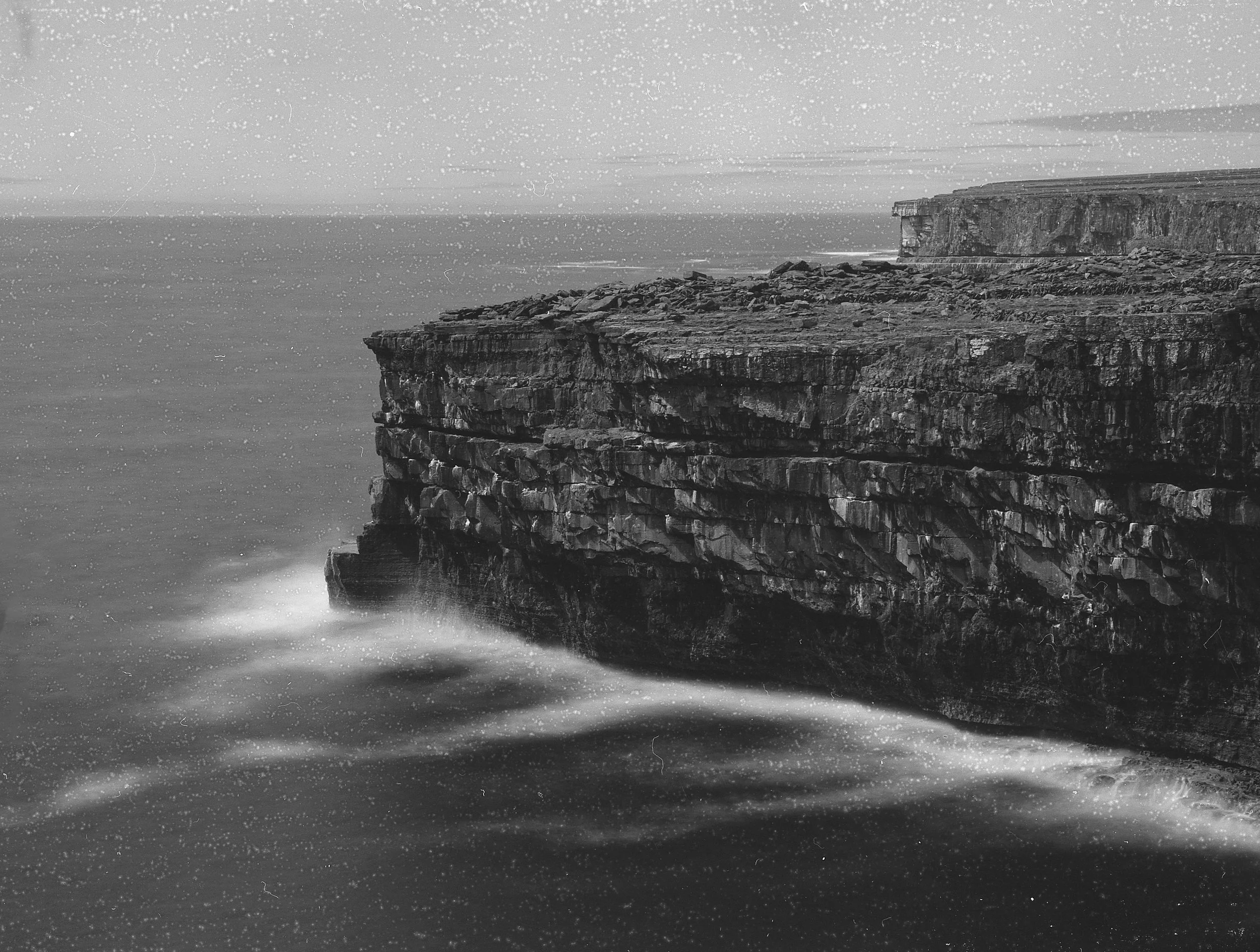 R228_MayJune2023_RB67_FujiAcros100_08.jpg