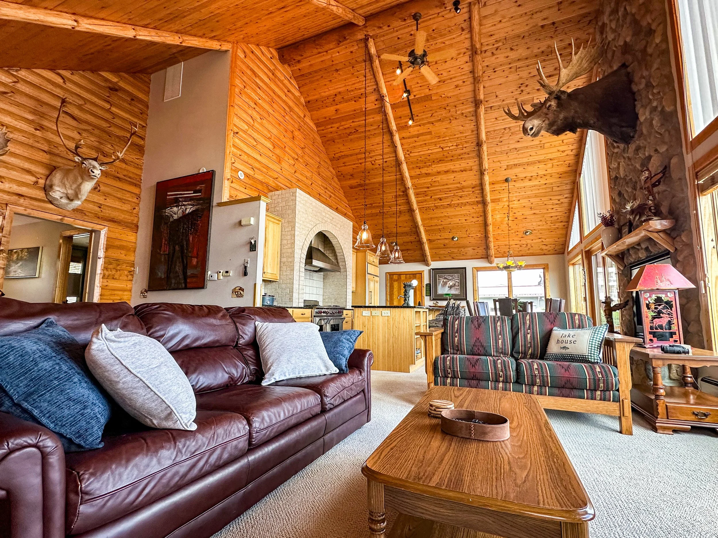 Living space + ceiling view.JPG