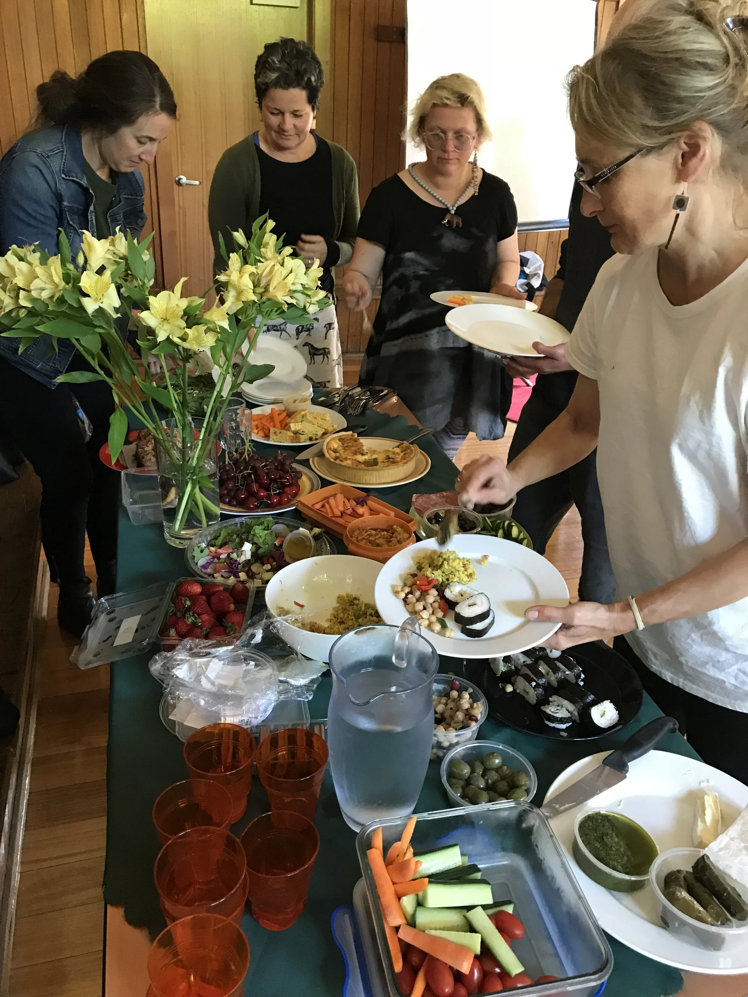 A shared lunch is a vital part of the ArTELIER LEARNING EXCHANGE
