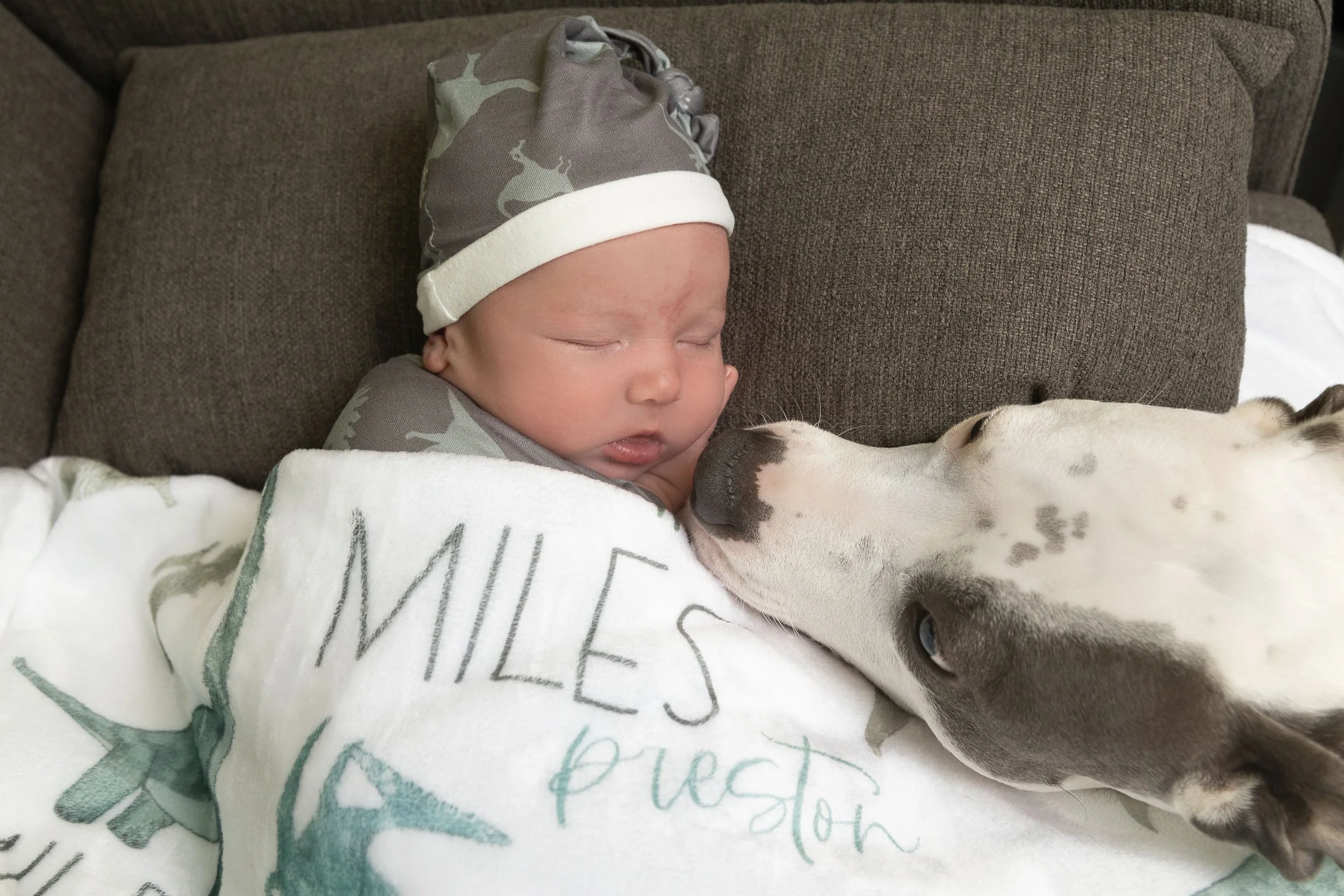 Miles - Newborn websize-1021.jpg