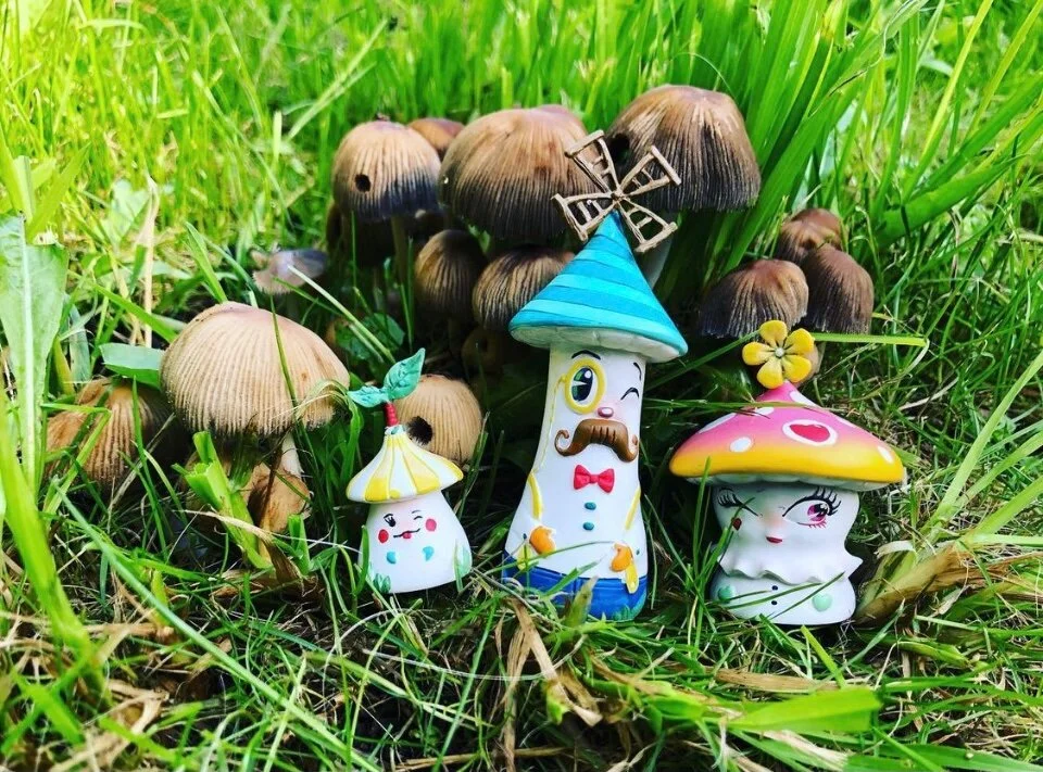 Miss Mindy - Mushroom Sculptures