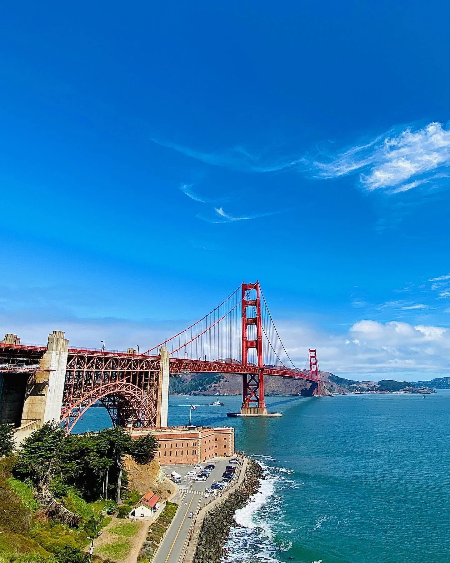 Some how I&rsquo;ve always lucked out with blue sky days in #sanfrancisco ☀️🌁 #travelmore #california