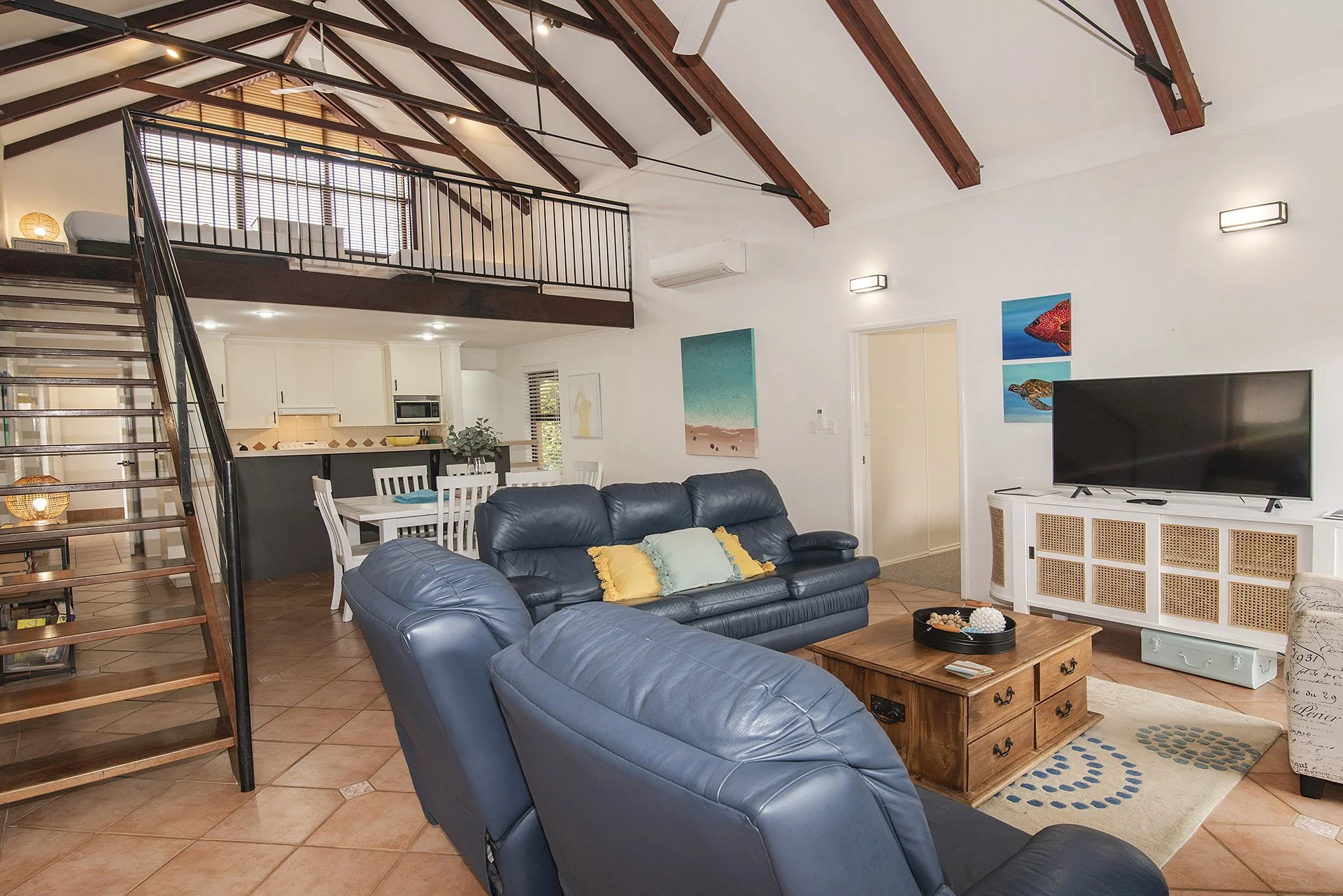 8 Dunsborough Beach Cottages 3.jpg