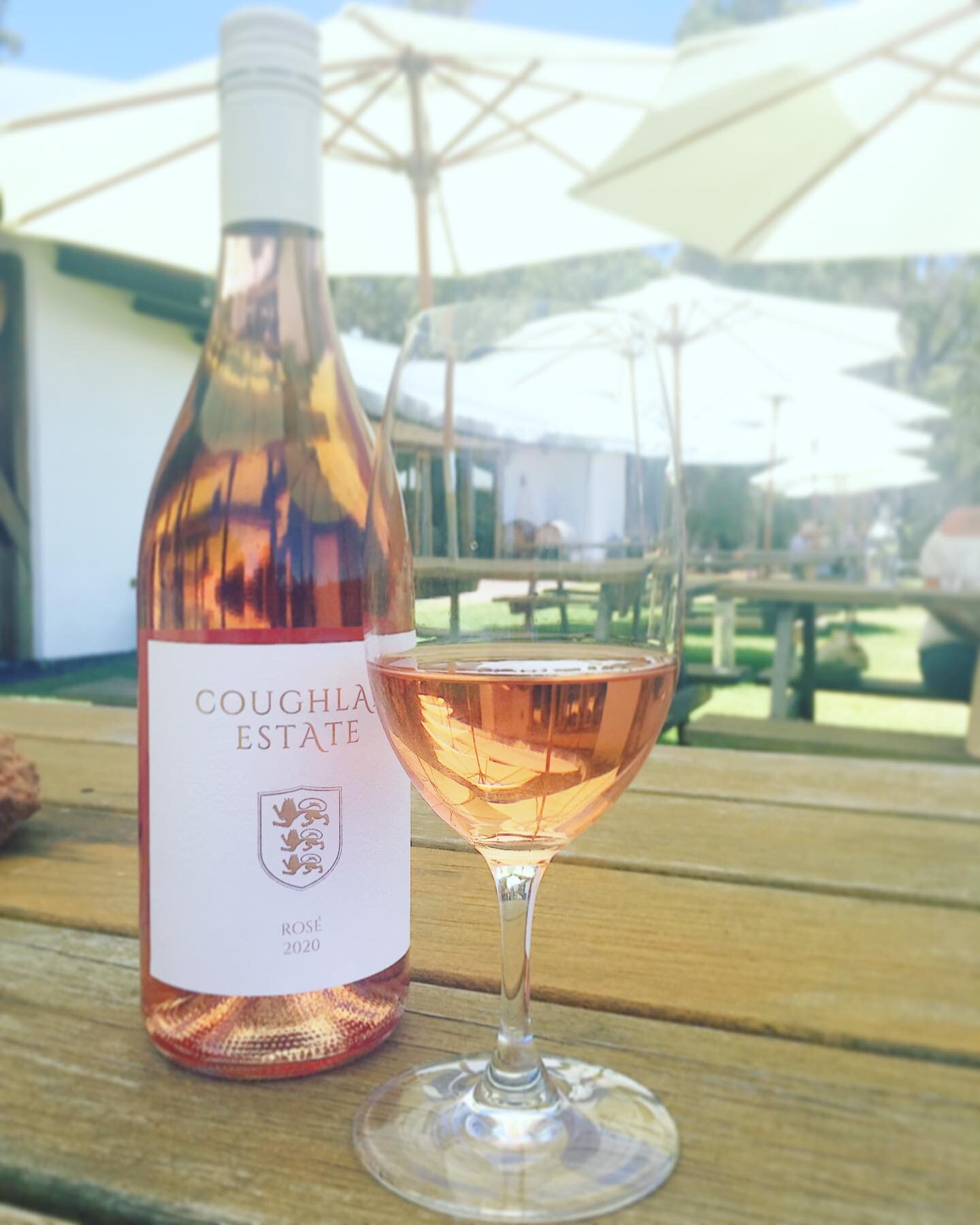 🌷its a &ldquo;Ros&eacute; under the brolly&rdquo; kind of day!🍷
We are open today and tomorrow ....the weather is glorious and our wine is wonderful!🍷
📸 @yabberup_studio 
0409831926
Thursday-Monday 11-4
info@coughlanestate.com.au