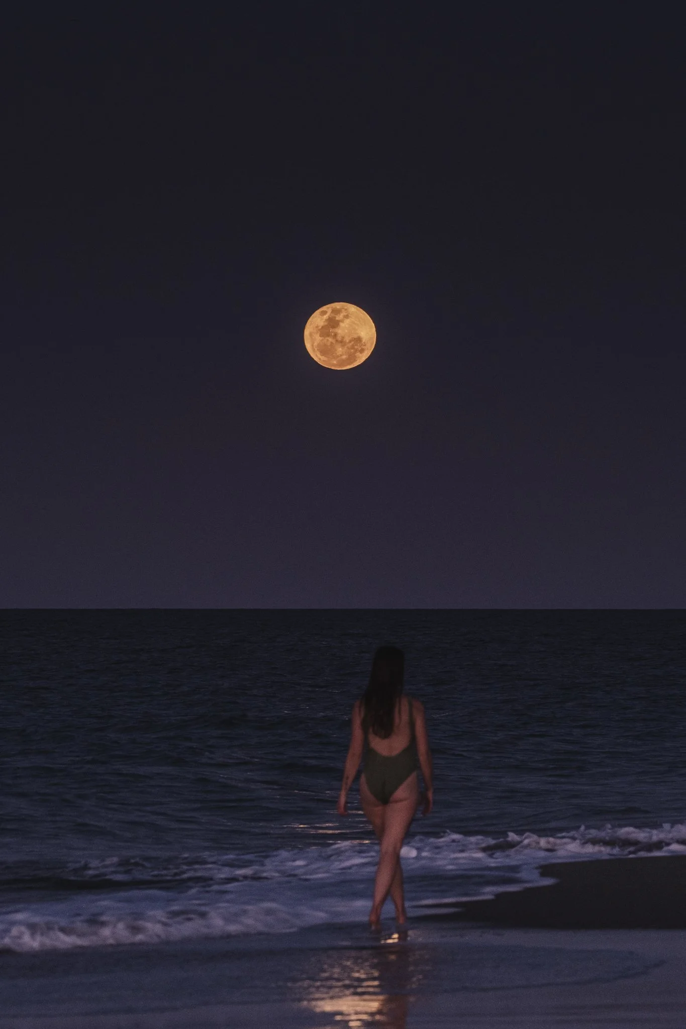 Supermoon-Aug-23-03.jpg