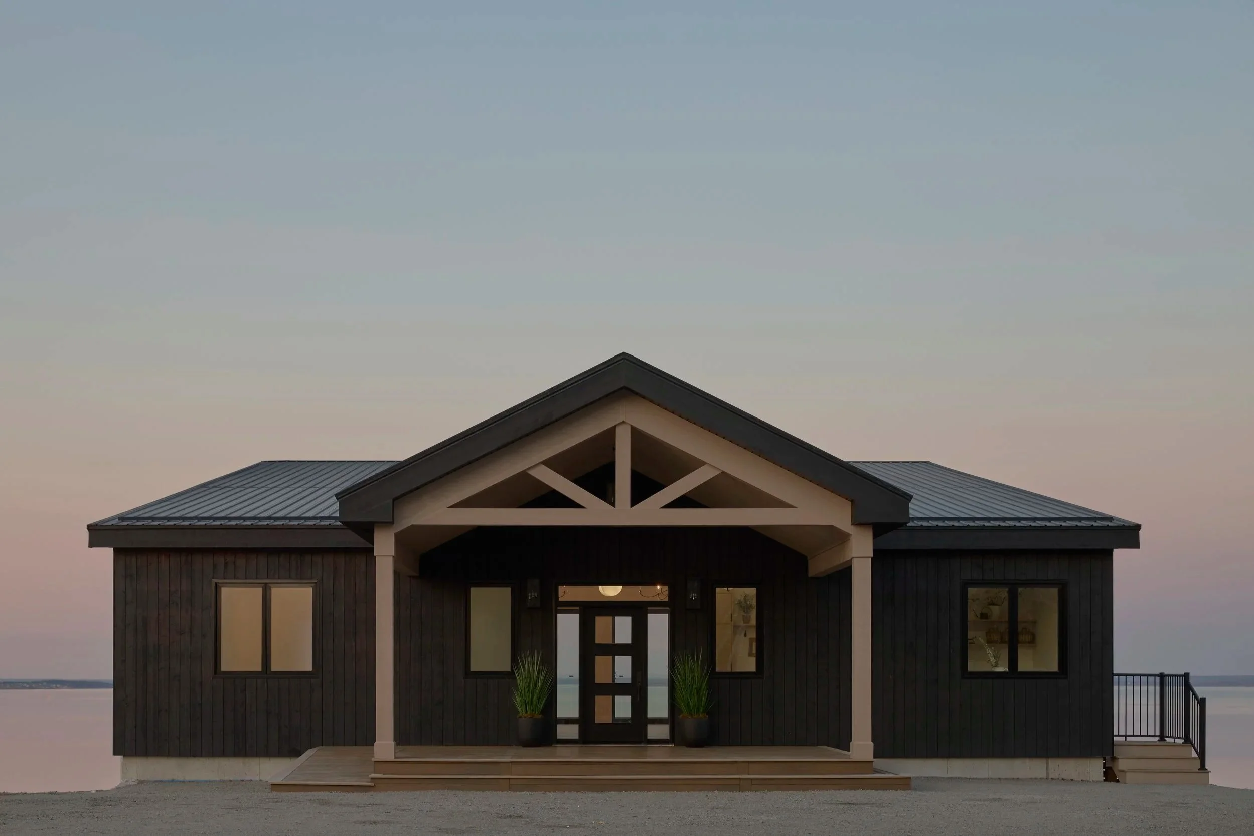 23 Anchors Way, East River Point $2,474,000