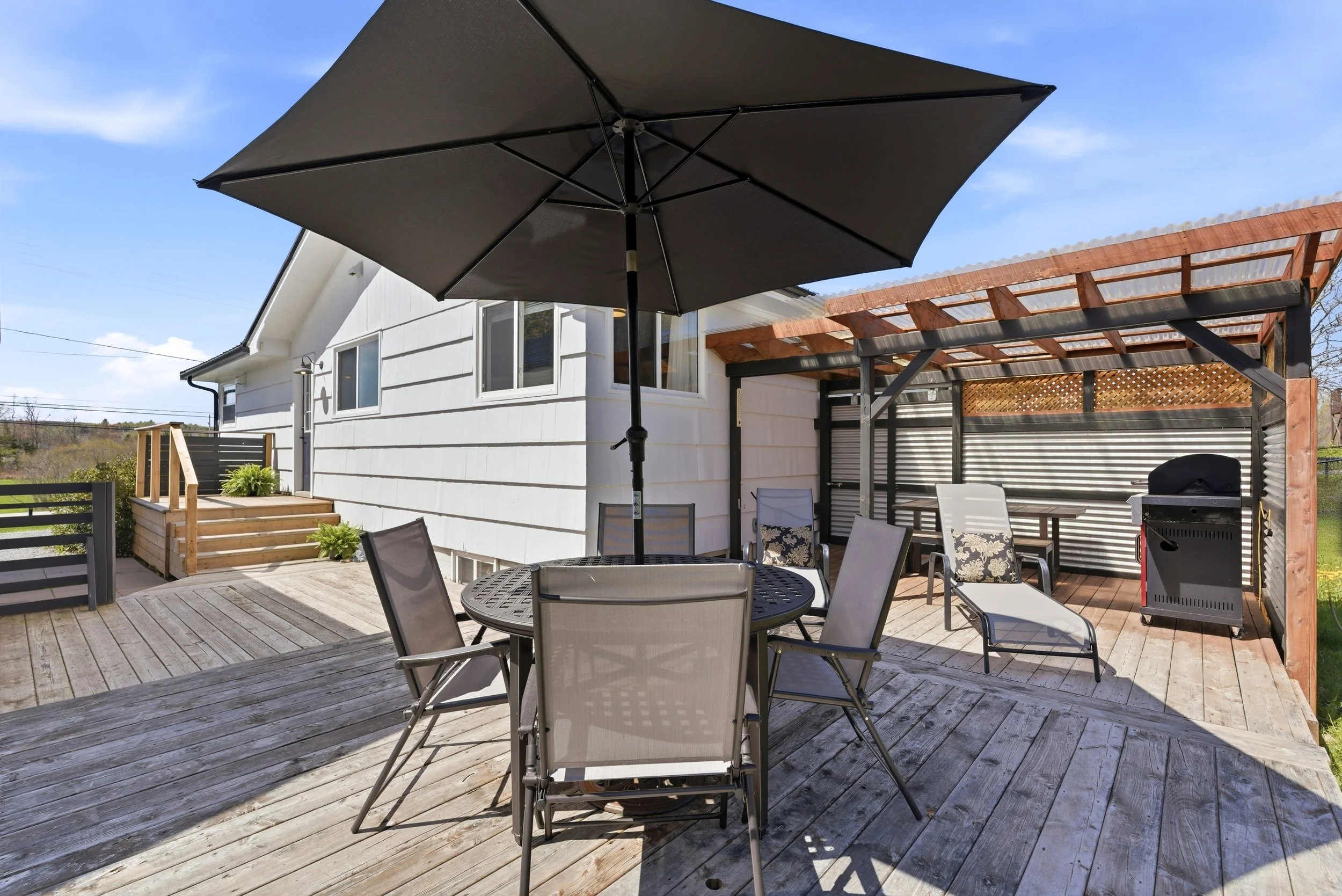 3 Rear deck.jpg