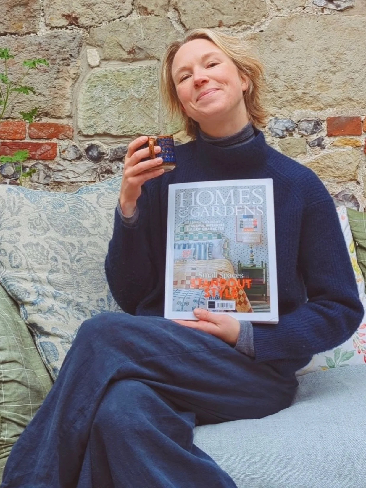 I am BEYOND delighted to be featured as part of the &lsquo;Decorators Address Book&rsquo; in this month&rsquo;s edition of @homesandgardensofficial
&bull;
To be alongside so many creatives that I admire is just wonderful - thank you @amy_moorea for i