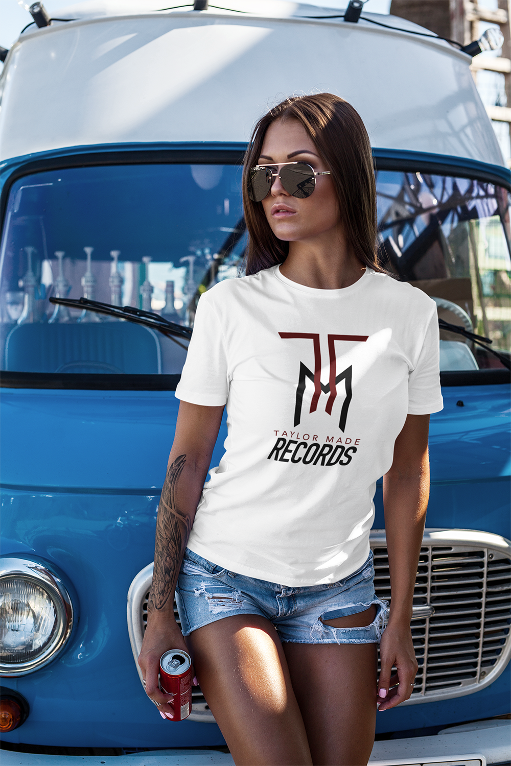 t-shirt-mockup-featuring-a-woman-leaning-on-a-vintage-van-2259-el1.png