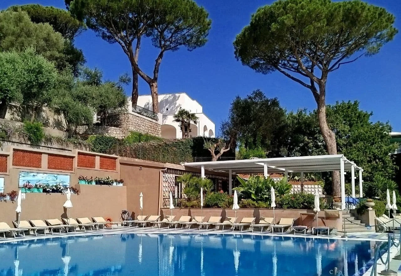 swimming pool at Bristol Hotel in Sorrento