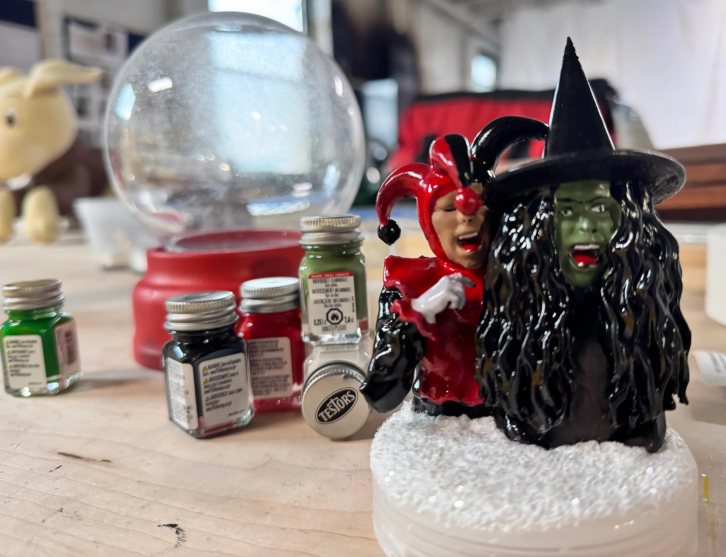 Production--Snow-Globes-2.jpg