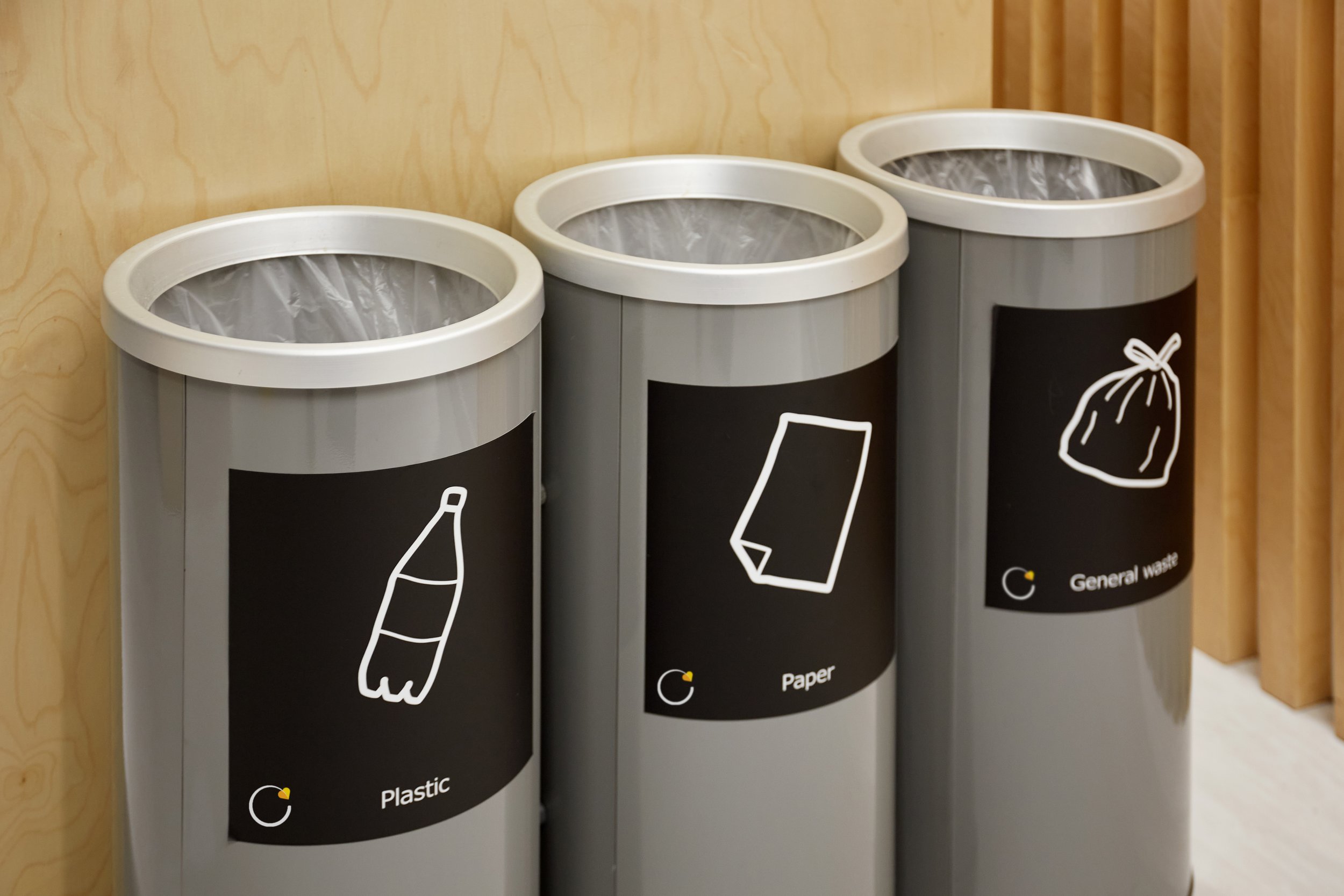 UTU_Bin-Labels_01.jpg