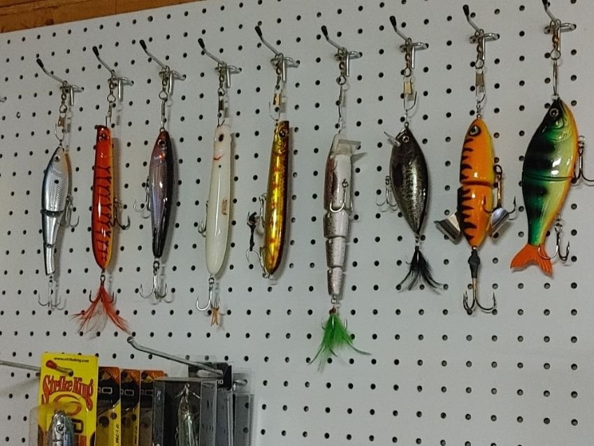 Wall mount Tackle tray holders