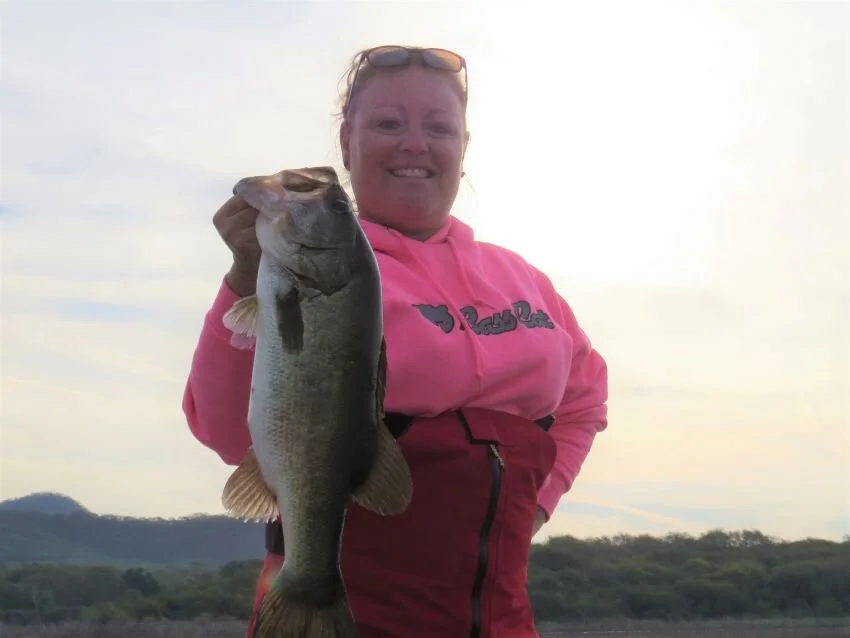 Hanna Robbins Anglers Inn El Salto
