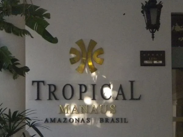 Tropical2.jpg
