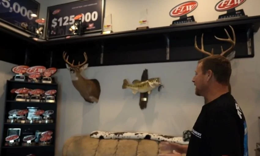 Bryan Thrift's Man Cave NC