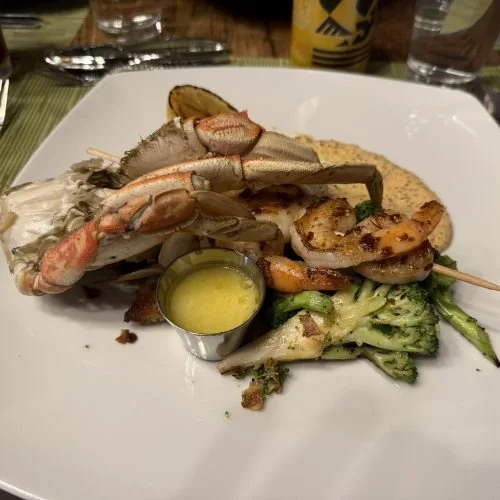 Alaskan Dungeness Crab Entree