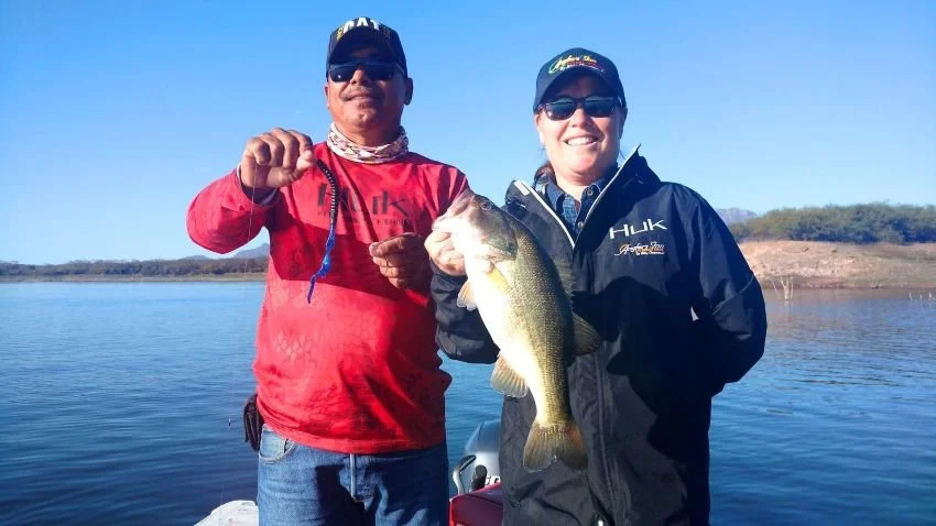 switching plastic worm to catch more largemouth bass