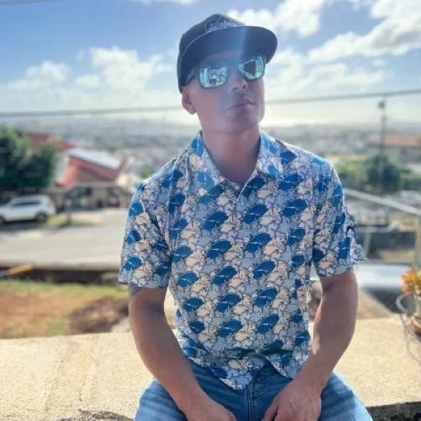 808 Reel Hawaii Ulua Button Down Shirt